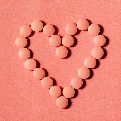 top-view-orange-pills-background