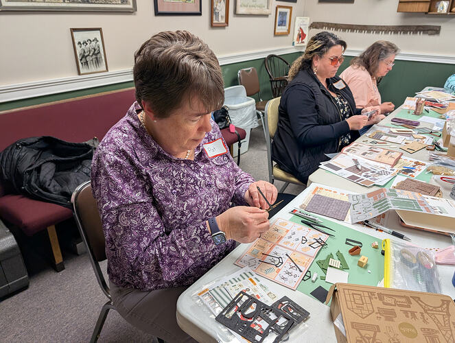 1000004557