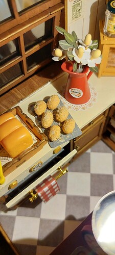 c0d05063-73e5-4af0-9073-7ea0e3896bf5